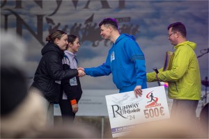 Runway_Run_24_SJ_329